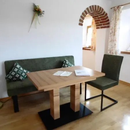 Farm stay Taffenreutherhof *