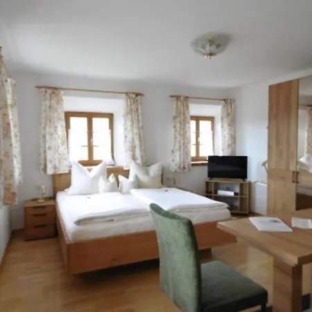 Farm stay Taffenreutherhof *